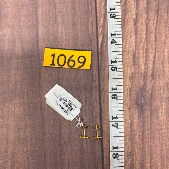 MICHAEL KORS STUD EARRINGS Premium Gold-Tone Earring 925 MKC1369AA710 1069 - Picture 2 of 2